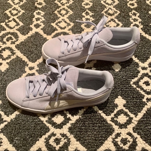 Puma Women’s Lifestyle Sneakers - Picture 2 of 5